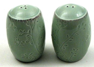 Leaf Salt and Pepper Set - 049-29949