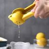 Home Manual Lemon Squeezer Aluminum Alloy Hand Pressed Orange Fruit Juicer Portable Practical Kitchen Tools Mini Blender - Yellow